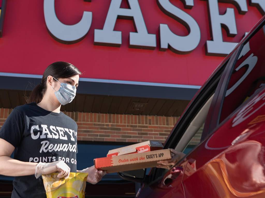 Caseys | meal takeaway | 540 Truman Rd, Osceola, MO 64776, USA | 4176462196 OR +1 417-646-2196