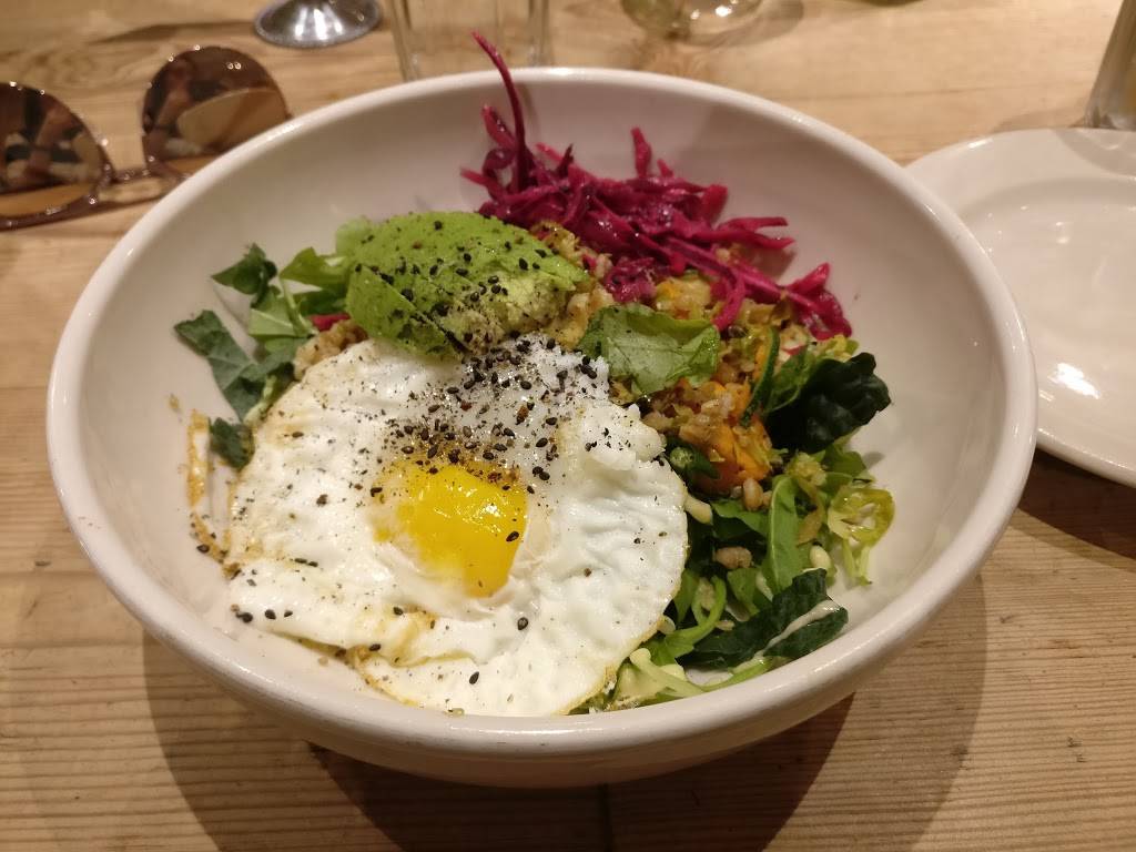 Le Pain Quotidien | restaurant | 1270 1st Avenue, New York, NY 10065, USA | 2129885001 OR +1 212-988-5001