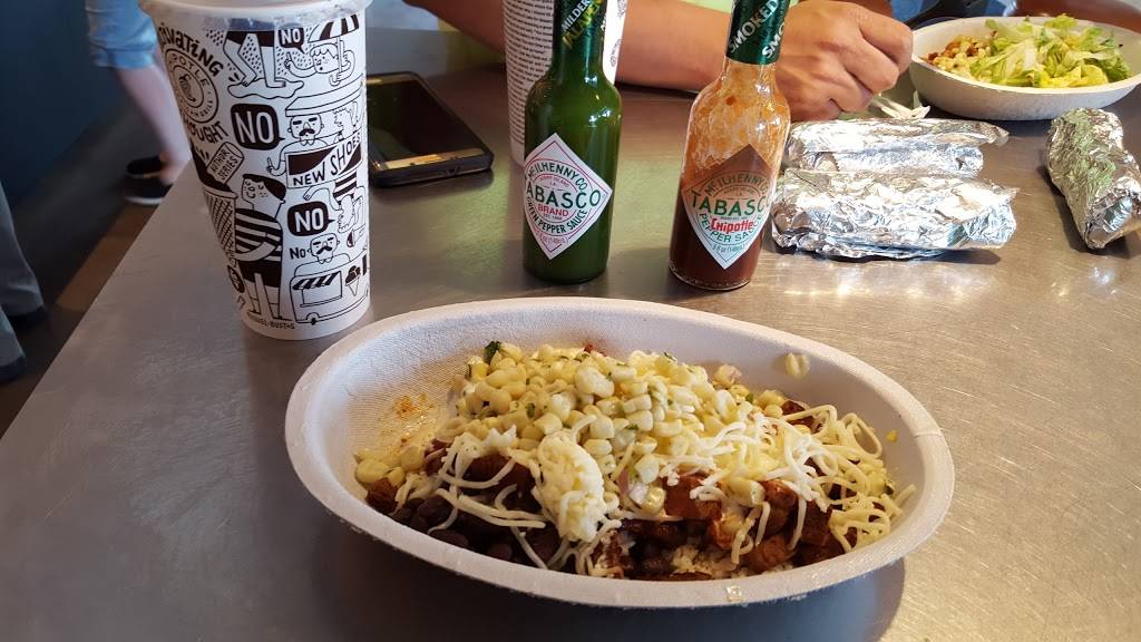 Chipotle Mexican Grill | restaurant | 1781 Oakland Ave, Indiana, PA 15701, USA | 7243496760 OR +1 724-349-6760