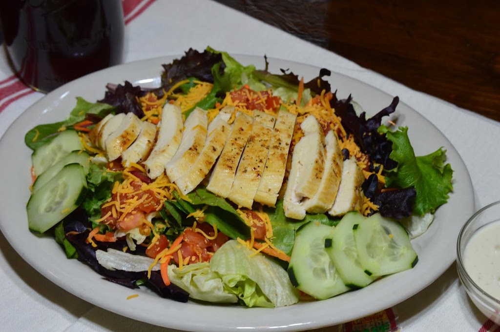 Archies Family Restaurant | restaurant | 698 N Jefferson St, Ava, MO 65608, USA | 4175431477 OR +1 417-543-1477
