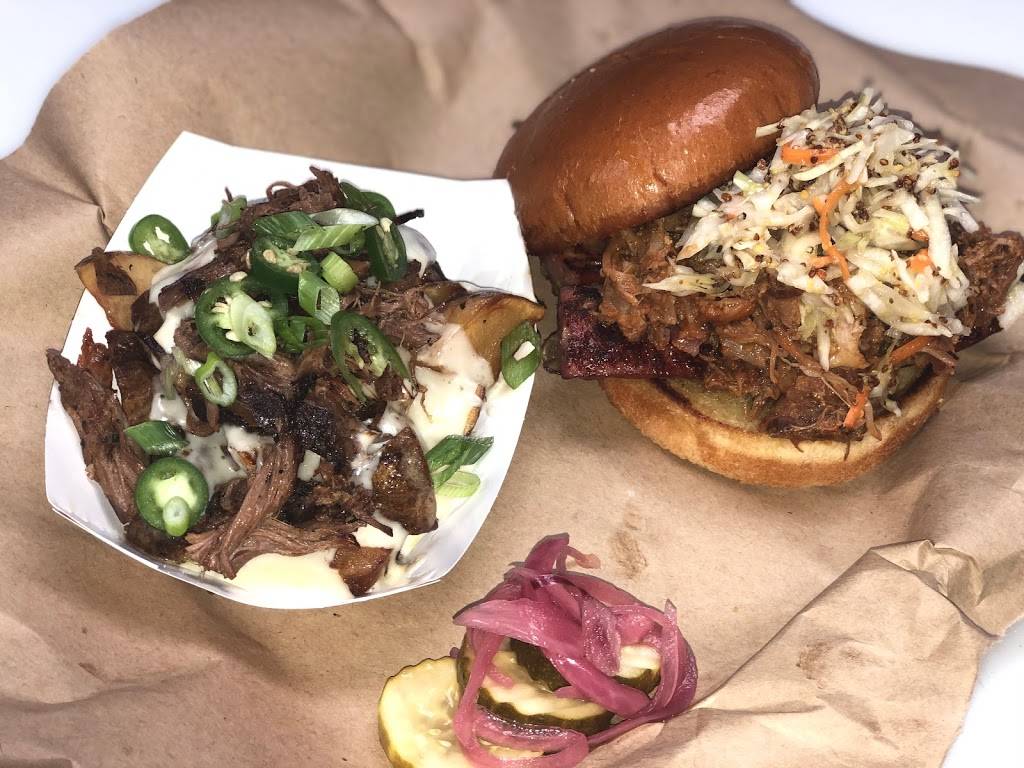Big Rig’s BBQ | restaurant | 226 Center Rd, Monroeville, PA 15146, USA | 4126465250 OR +1 412-646-5250