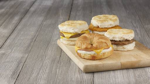 RaceTrac | bakery | 3790 Atlanta Hwy, Bogart, GA 30622, USA | 7065499247 OR +1 706-549-9247