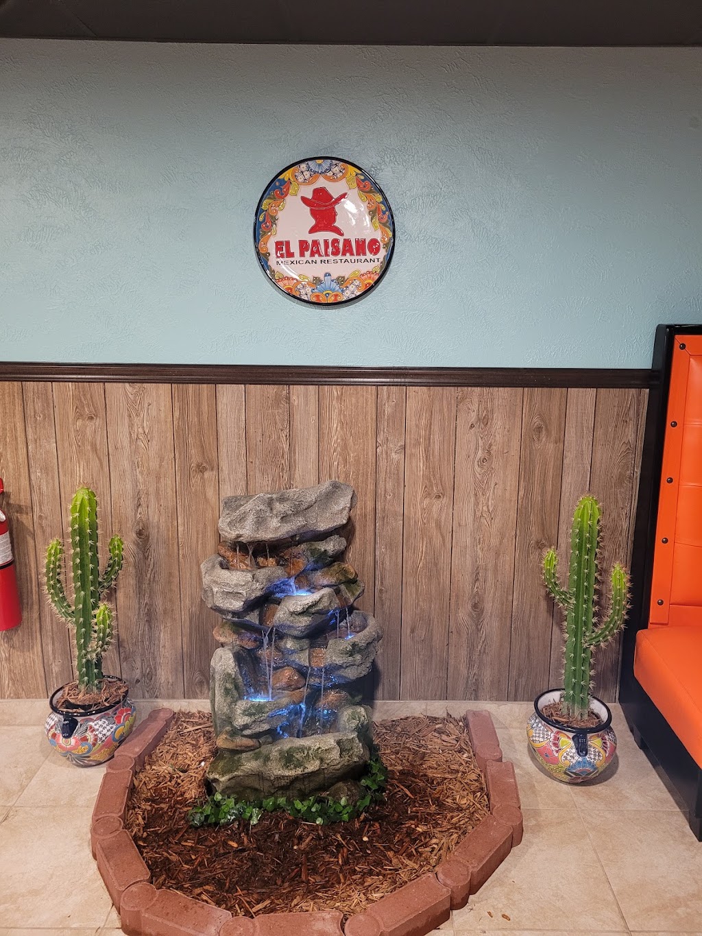 El Paisano Mexican Grill | restaurant | W Main St, Carbondale, IL 62901, USA | 6183191685 OR +1 618-319-1685