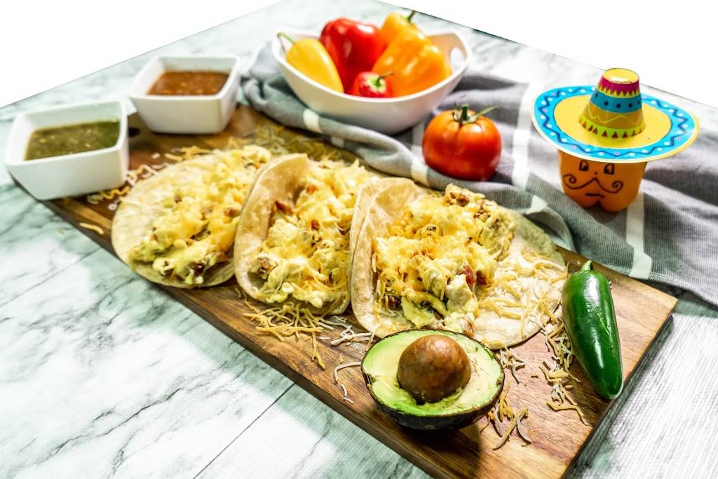 Big Madre - Tacos y Tortas | restaurant | 16160 I-10, Baytown, TX 77523, USA | 3462410040 OR +1 346-241-0040