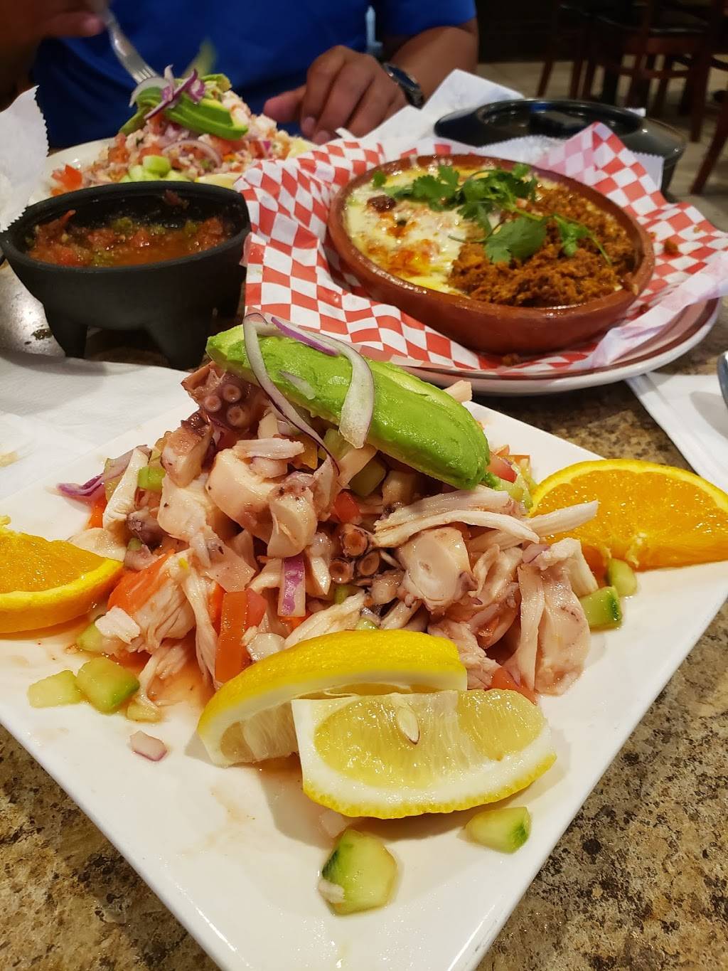 Mariscos Uruapan - Restaurant | 10940 Limonite Ave, Mira Loma, CA 91752, USA