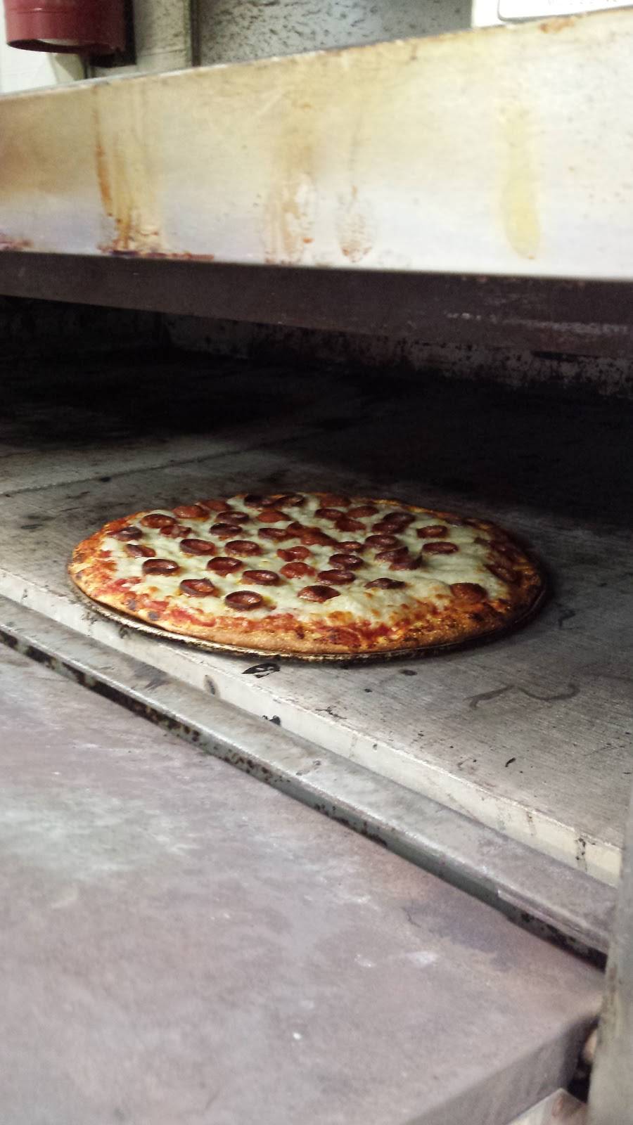 Tredos Pizzeria | restaurant | 8746 Erie Rd, Angola, NY 14006, USA | 7165497775 OR +1 716-549-7775