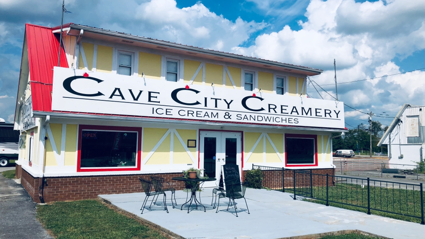 Cave City Creamery | restaurant | 201 Hubbard Ln, Cave City, KY 42127, USA | 2705478312 OR +1 270-547-8312