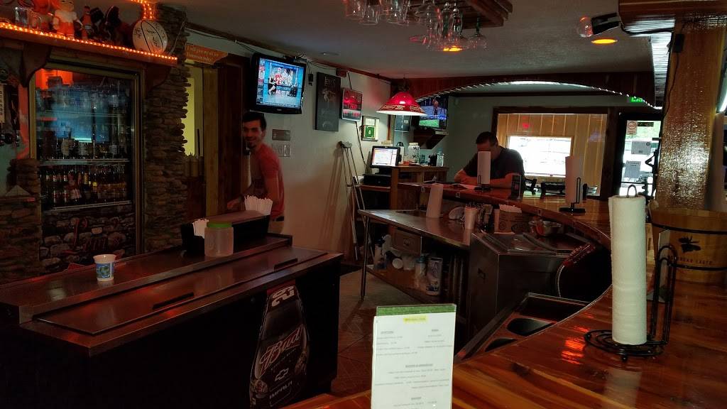Murfs Gearbox Grill | restaurant | 26383 Scott Hwy, Winfield, TN 37892, USA | 4235698657 OR +1 423-569-8657