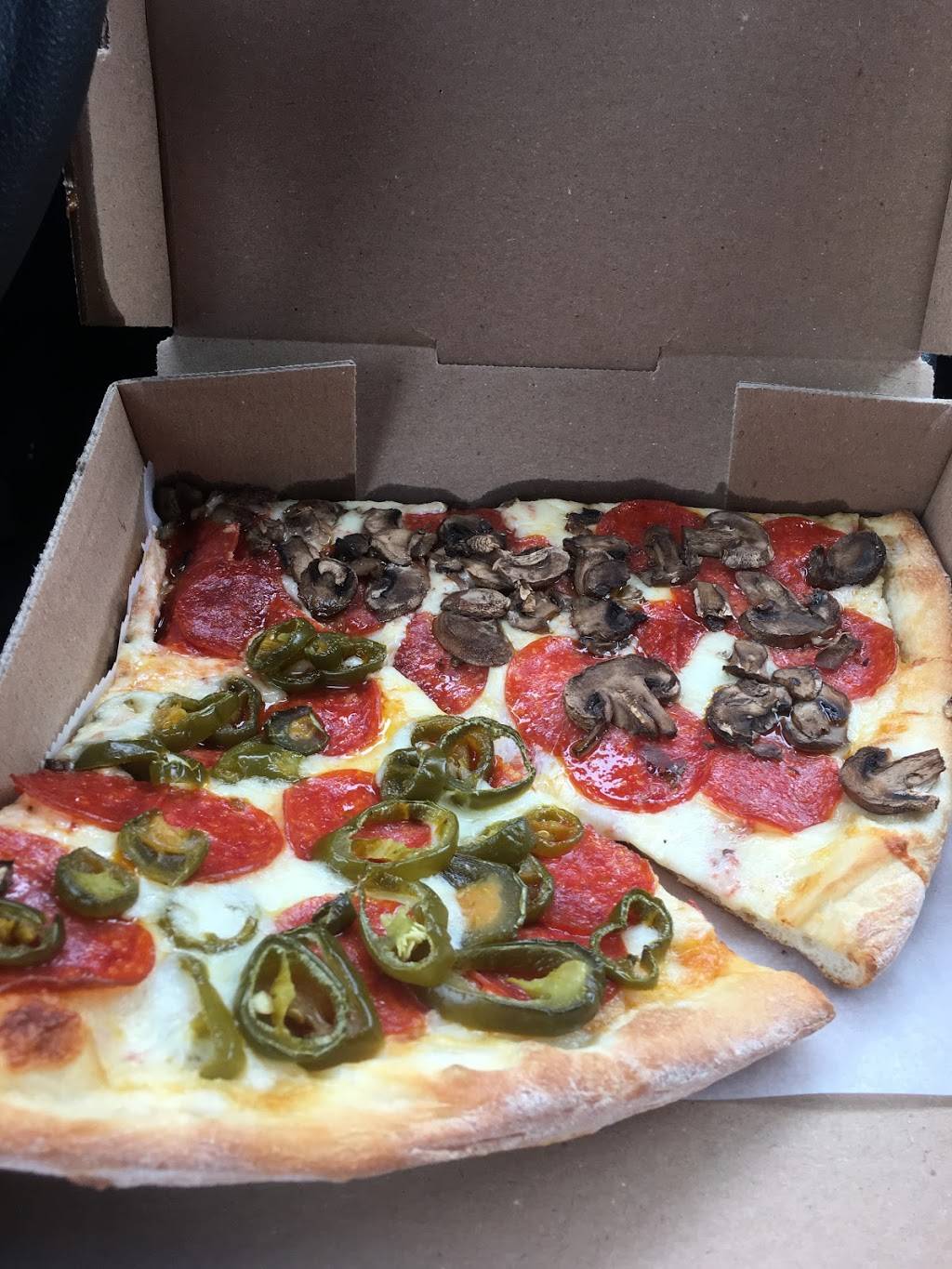 New York Pizza Pasta 1701 W 2nd St, Taylor, TX 76574, USA