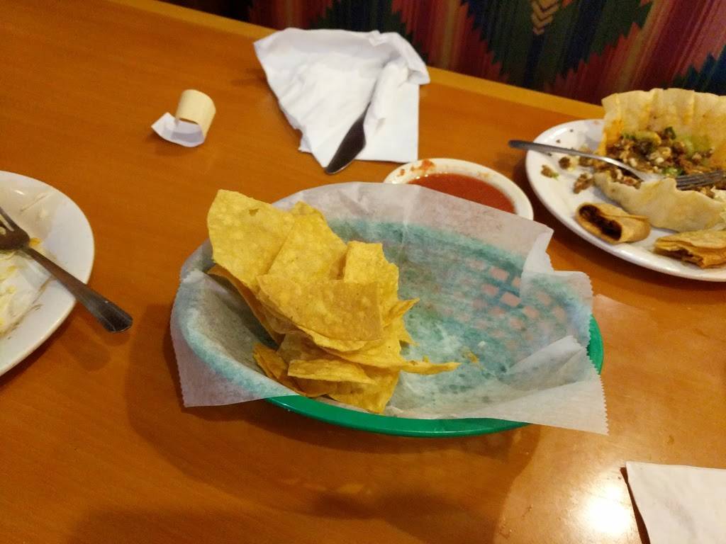 Fiesta Mexicana Express | restaurant | 997 Coshocton Ave, Mt Vernon, OH 43050, USA | 7403976258 OR +1 740-397-6258