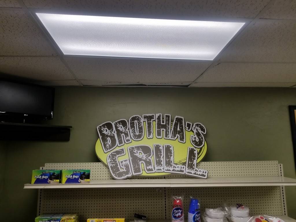 Brothas Grill & Convenience Store | restaurant | 2900 E 39th St, Kansas City, MO 64128, USA | 8168328286 OR +1 816-832-8286