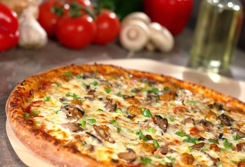 True’s Pizza | meal takeaway | 2815 W Division St, St Cloud, MN 56301, USA | 3202813999 OR +1 320-281-3999