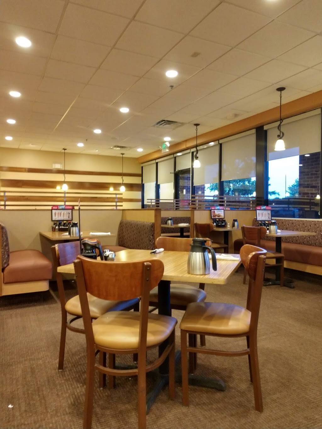 IHOP | restaurant | 1655 U.S. 51 S, Covington, TN 38019, USA | 9012965340 OR +1 901-296-5340