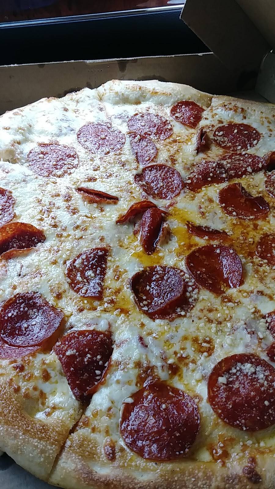 Little Caesars Pizza | meal takeaway | 12039 Gratiot Ave, Detroit, MI 48205, USA | 3133720440 OR +1 313-372-0440