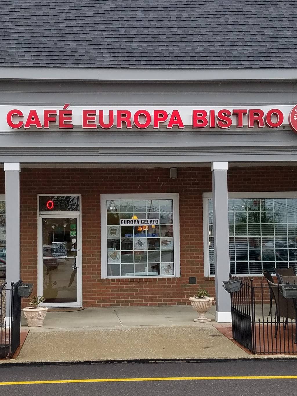 Cafe Europa Bistro | bakery | 5900 Som Center Rd #13, Willoughby, OH 44094, USA | 4409438914 OR +1 440-943-8914