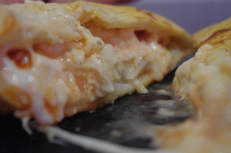 Eddies Calzones | meal delivery | 130 N College St, Auburn, AL 36830, USA | 3343295111 OR +1 334-329-5111
