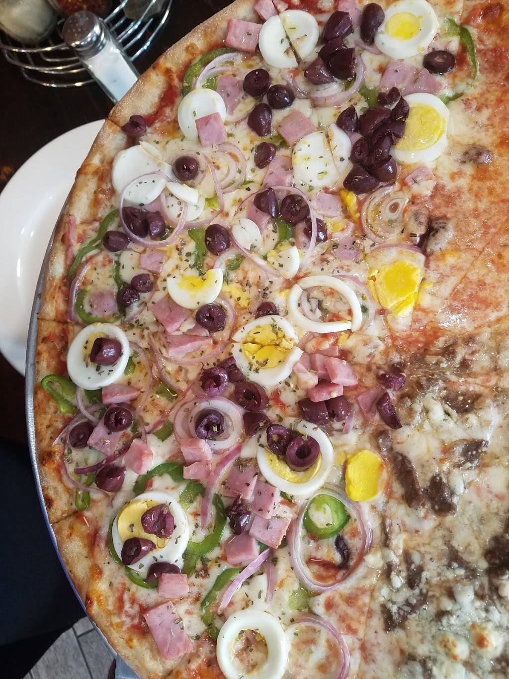 Fairfield Pizza | meal delivery | 87 Atlantic St, Stamford, CT 06901, USA | 2033561500 OR +1 203-356-1500