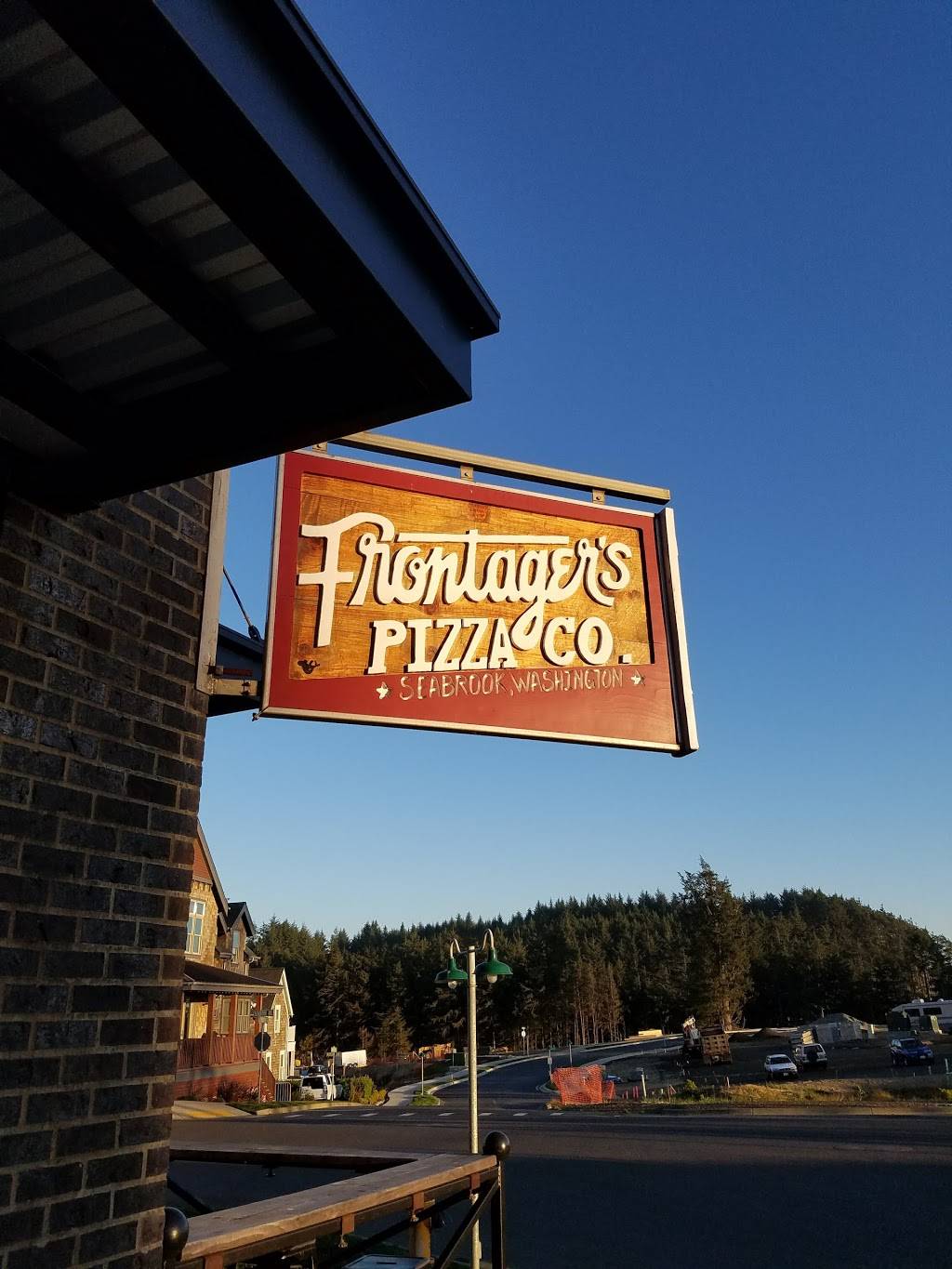 Frontagers Pizza Co. | restaurant | 21 Seabrook Ave, Pacific Beach, WA 98571, USA | 3602760297 OR +1 360-276-0297