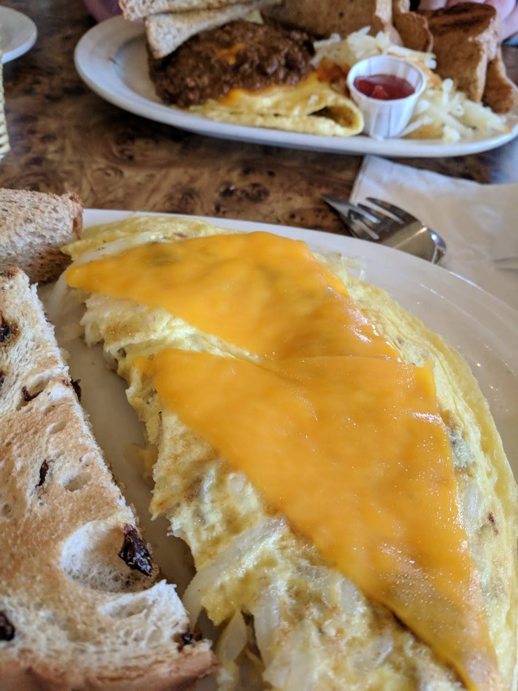 The Gathering Place Restaurant | restaurant | 6886 Cascade Rd SE, Grand Rapids, MI 49546, USA | 6169493188 OR +1 616-949-3188