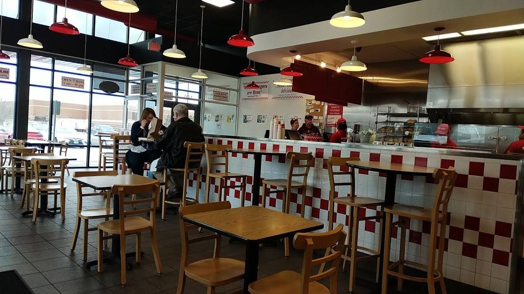 Five Guys | meal takeaway | 1021 Red Fox Rd, Shoreview, MN 55126, USA | 6517889908 OR +1 651-788-9908