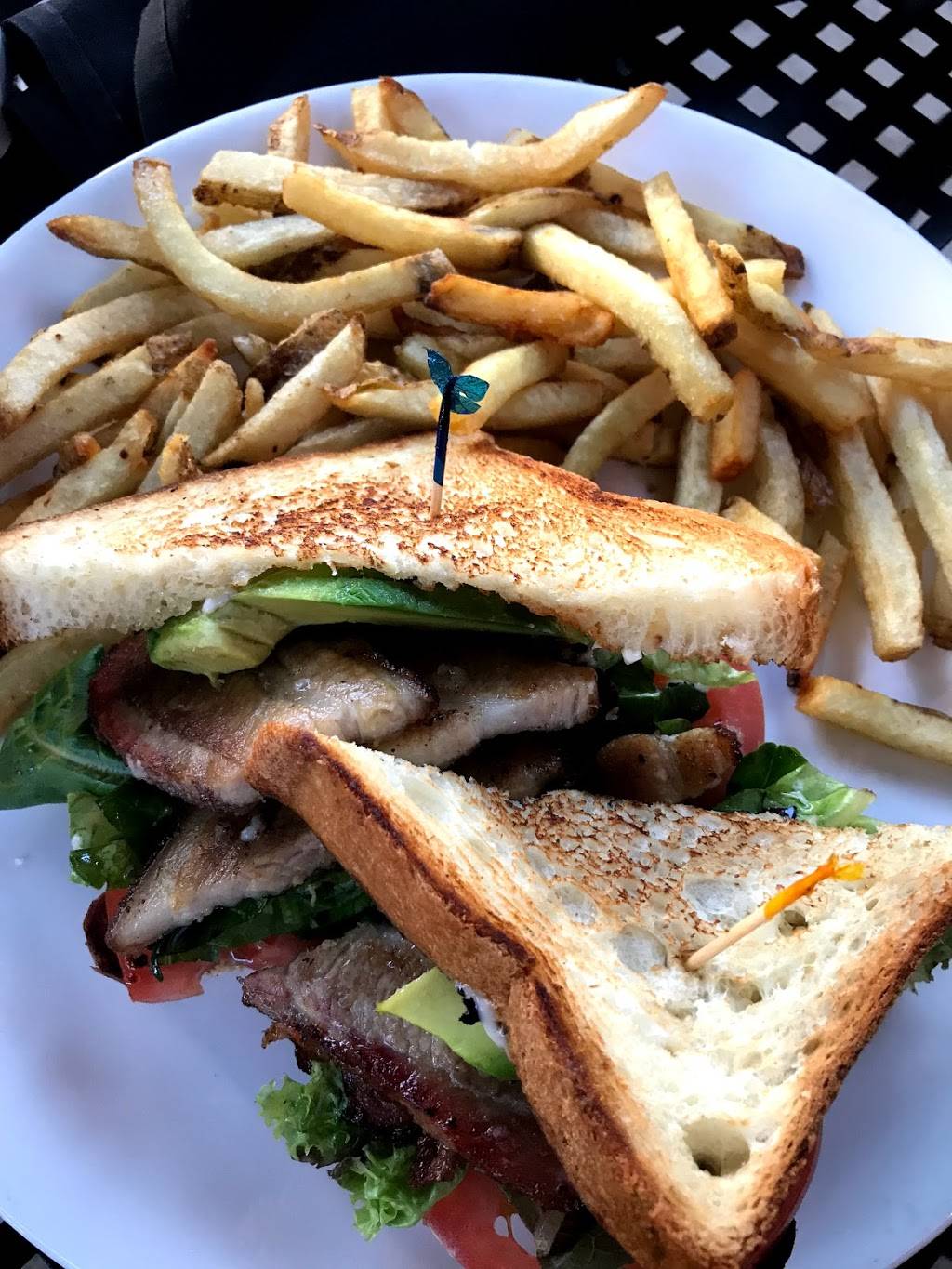 Old Capitol Grill & Smokehouse | restaurant | 1122 Washington Ave, Golden, CO 80401, USA | 3032796390 OR +1 303-279-6390