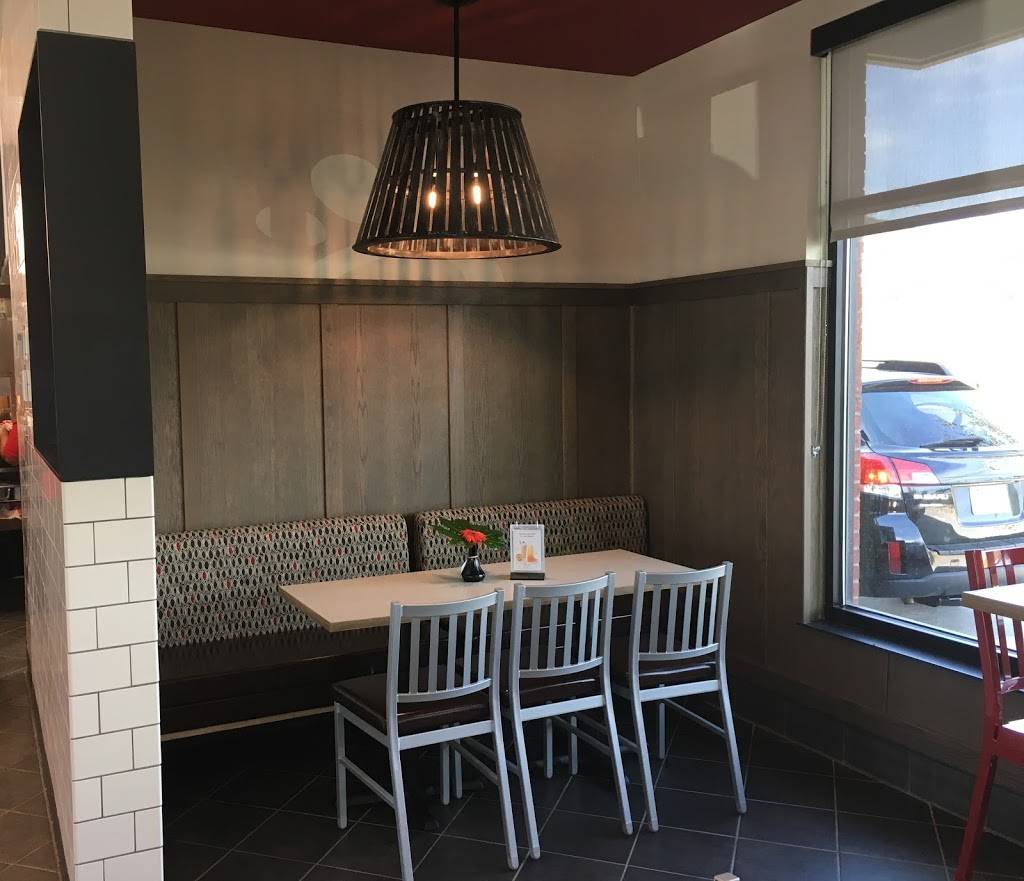 Chick-fil-A | restaurant | 101 George Cochran Pkwy, Staunton, VA 24401, USA | 5408872391 OR +1 540-887-2391