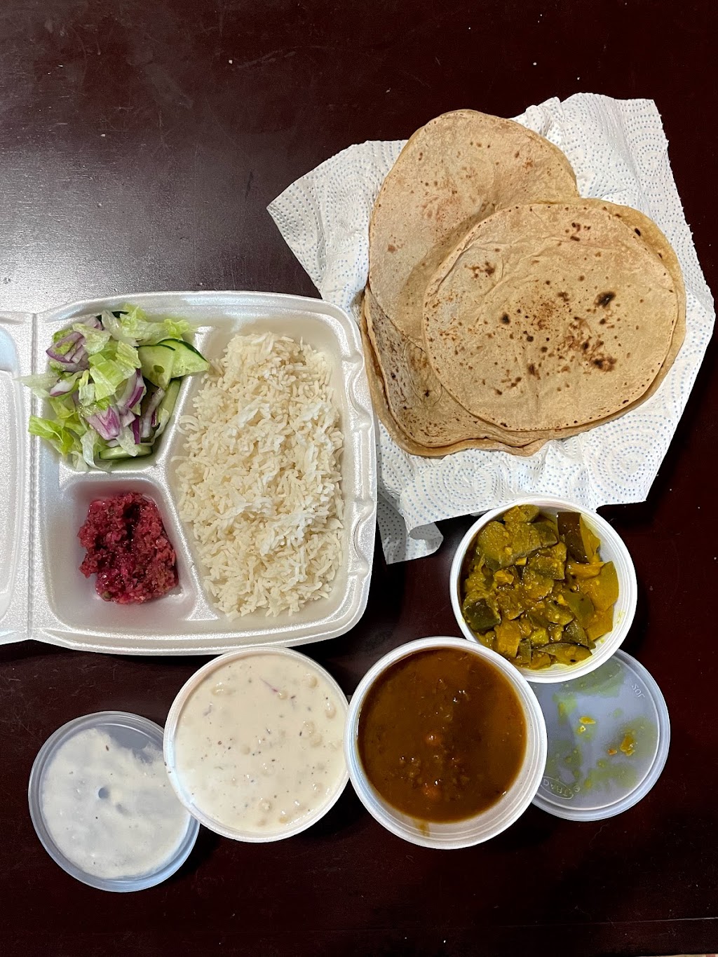 indian-vegetarian-tiffin-service-restaurant-7714-bradshaw-rd