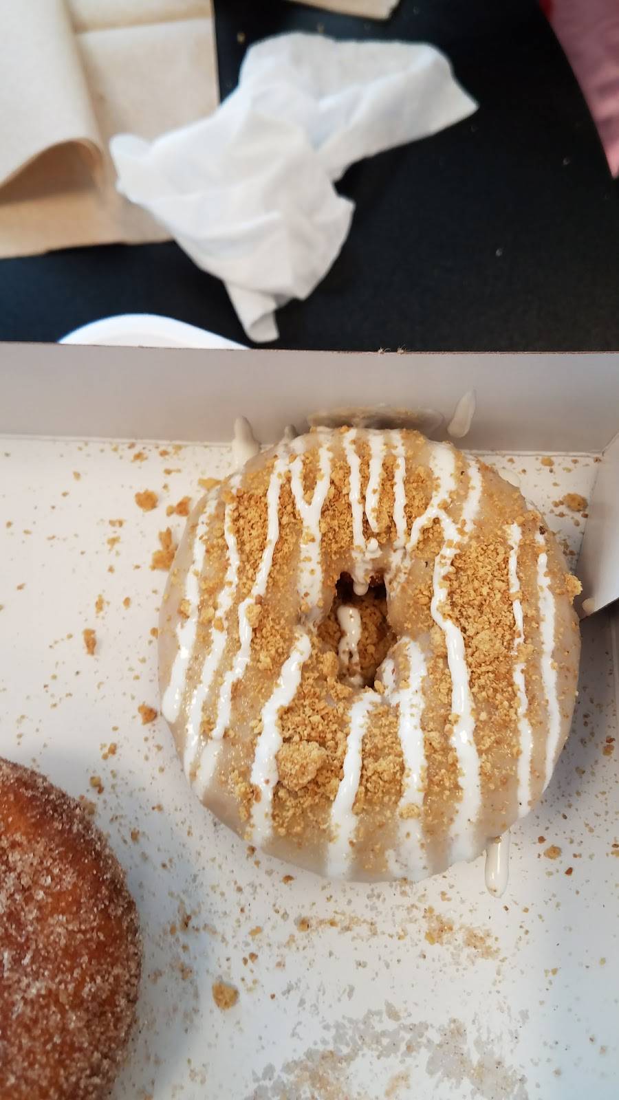 Duck Donuts | bakery | 890 William Hilton Pkwy #70, Hilton Head Island, SC 29928, USA | 8438423825 OR +1 843-842-3825