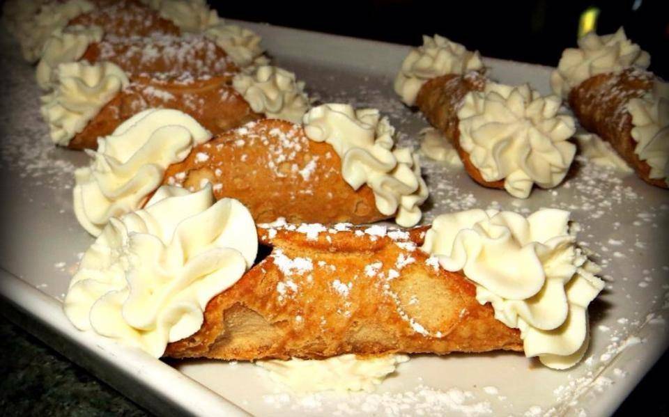 Borrelli's Restaurant 1580 Hempstead Turnpike, East Meadow, NY