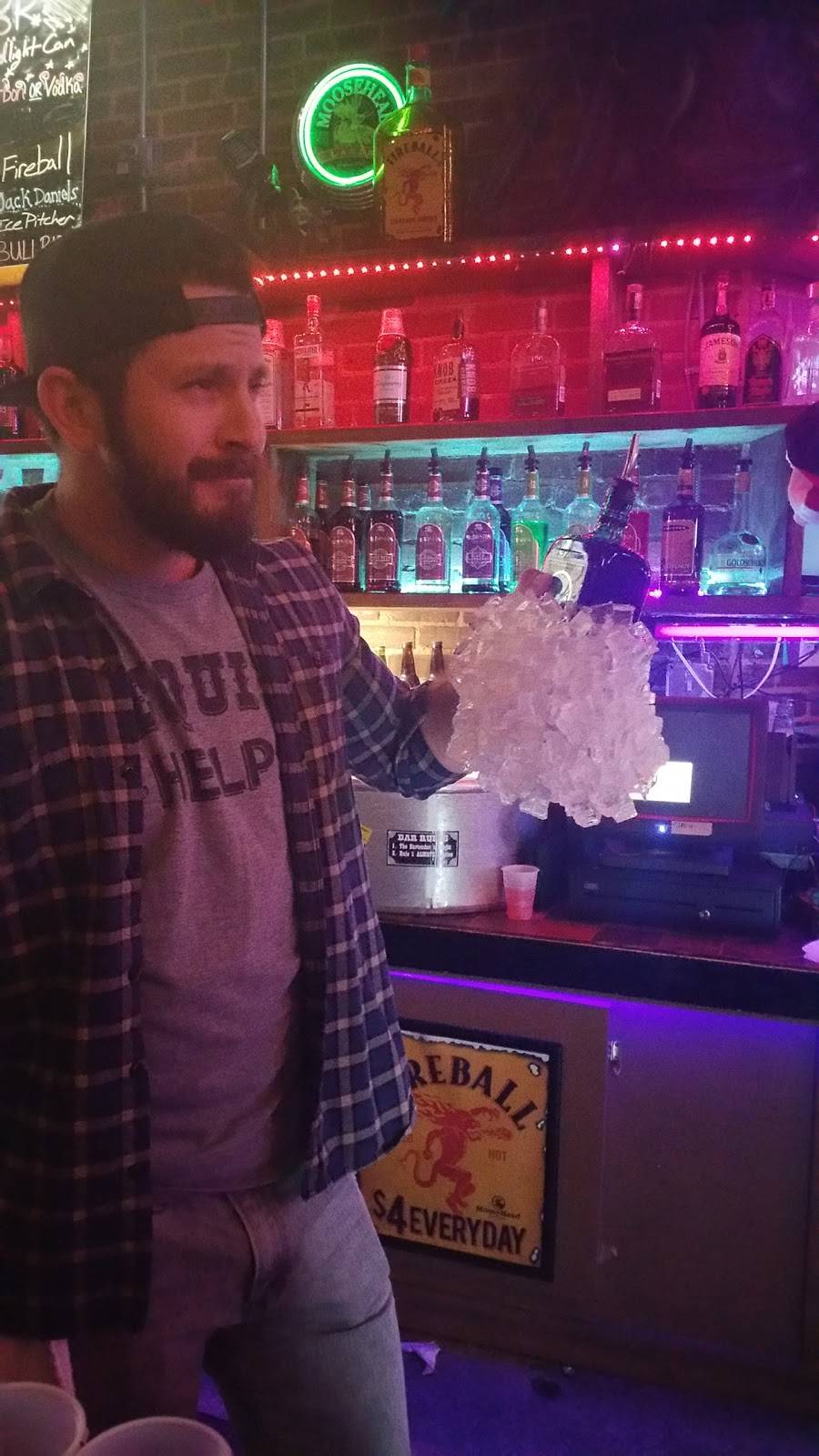 The Moosehead Saloon | restaurant | 2020 Devine St, Columbia, SC 29205, USA | 8037084984 OR +1 803-708-4984