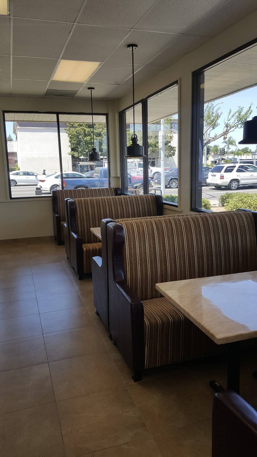 Pita Grill | restaurant | 779 E Shaw Ave, Fresno, CA 93710, USA | 5593499222 OR +1 559-349-9222