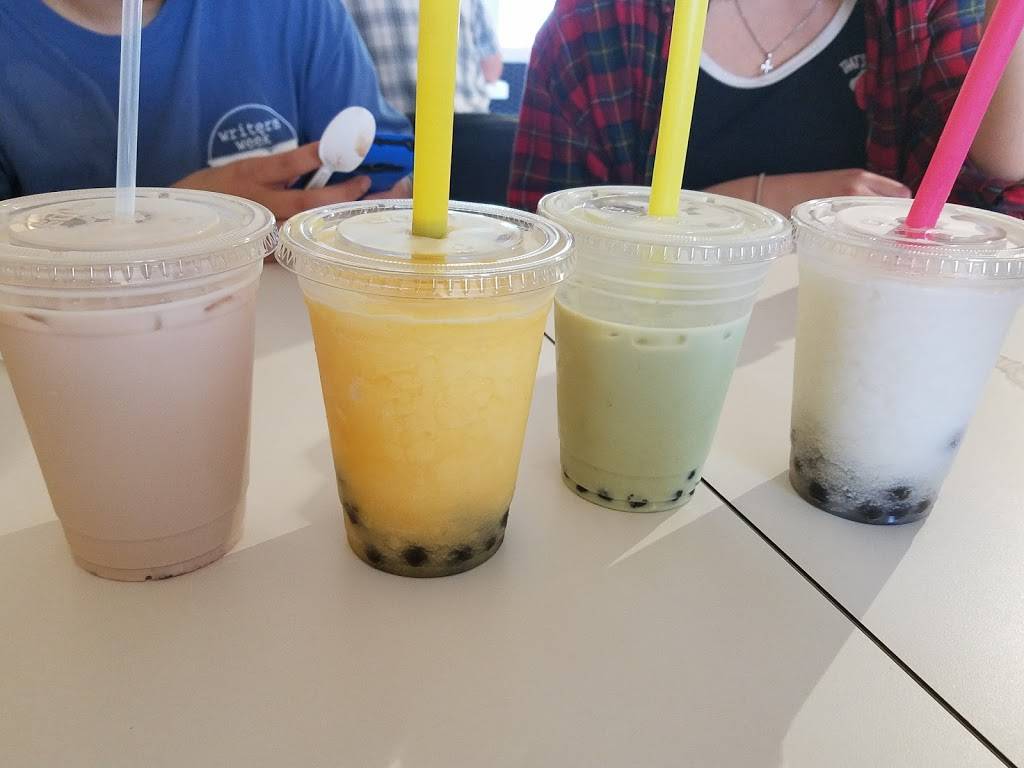 Blend Tea and Crepe Lounge | cafe | 719 S University Ave, Carbondale, IL 62901, USA | 6183191441 OR +1 618-319-1441