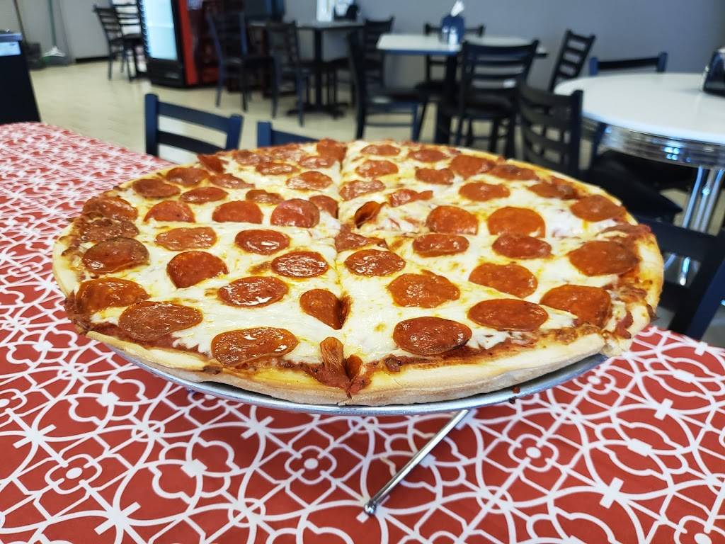 Genos Pizza | meal takeaway | 1701 N Broadway St, Poteau, OK 74953, USA | 9186490070 OR +1 918-649-0070