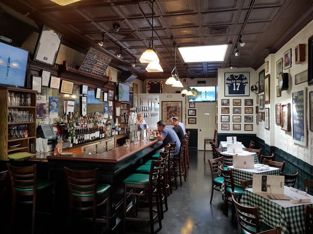 Finnegan's Restaurant 5 Wall St, Huntington, NY 11743, USA