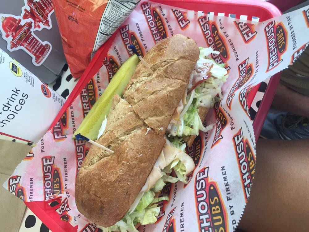 Firehouse Subs Corporate Square | meal delivery | 1521 Gause Blvd, Slidell, LA 70458, USA | 9853268485 OR +1 985-326-8485
