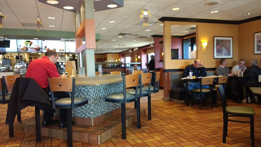 McDonalds | cafe | 1535 E College Ave, Normal, IL 61761, USA | 3094544141 OR +1 309-454-4141