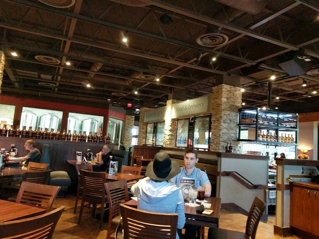 Granite City Food & Brewery | restaurant | 5270 Utica Ridge Rd, Davenport, IA 52807, USA | 5633449700 OR +1 563-344-9700