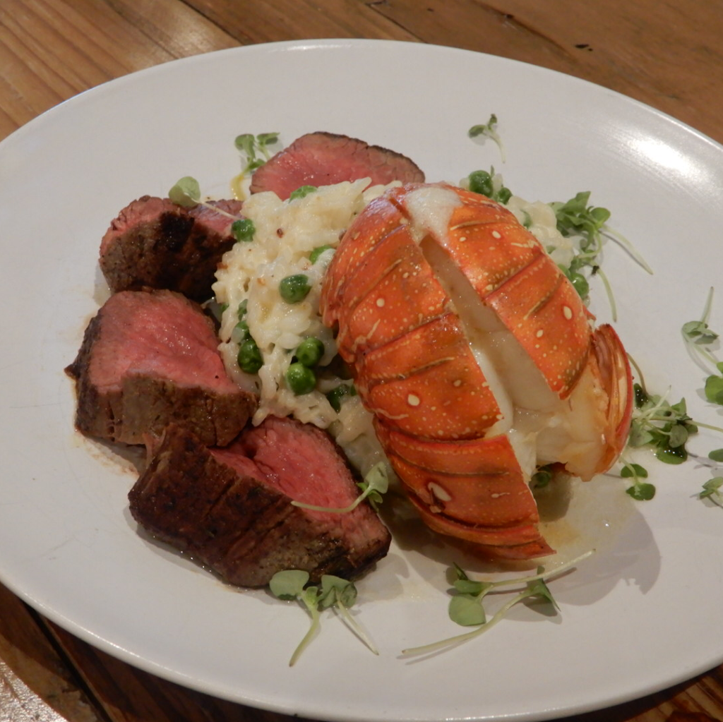Riverview Restaurant | restaurant | 219 High St, Burlington, NJ 08016, USA | 6096146624 OR +1 609-614-6624