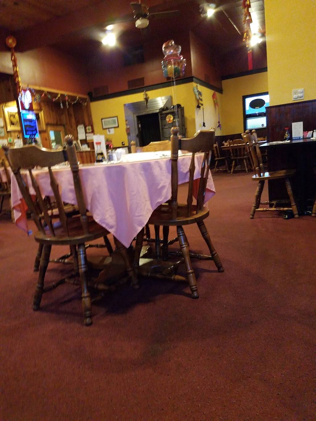 Golden Chopstix | restaurant | 203 Smith St, Harrisburg, OR 97446, USA | 5419951388 OR +1 541-995-1388