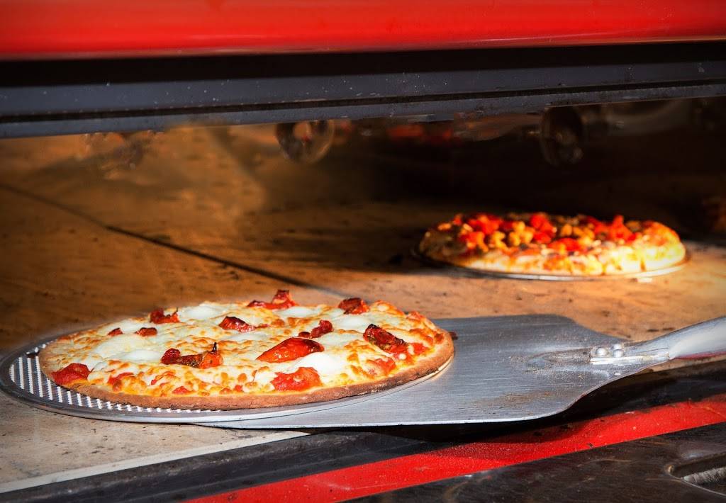Pizzaville | meal delivery | 321 Brock St S, Whitby, ON L1N 4K3, Canada | 4167363636 OR +1 416-736-3636