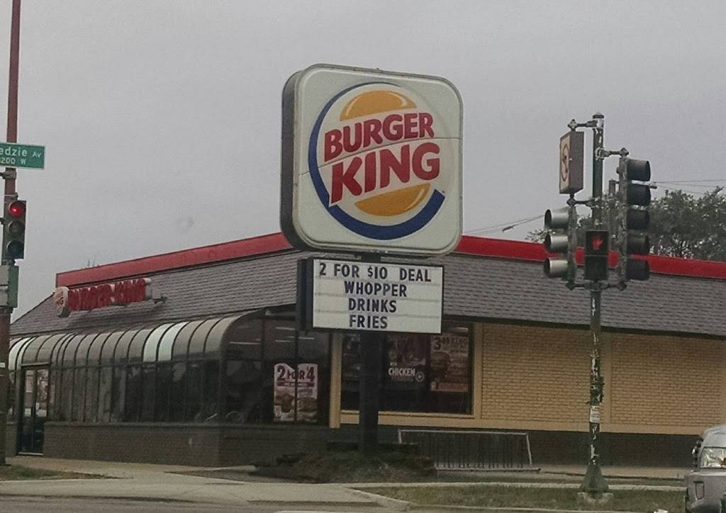 Burger King | restaurant | 3220 W Columbus Ave, Chicago, IL 60652, USA | 7737781241 OR +1 773-778-1241