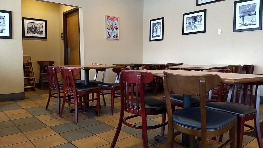 Donatos Pizza | restaurant | 7568 Worthington Galena Rd, Worthington, OH 43085, USA | 6144311115 OR +1 614-431-1115