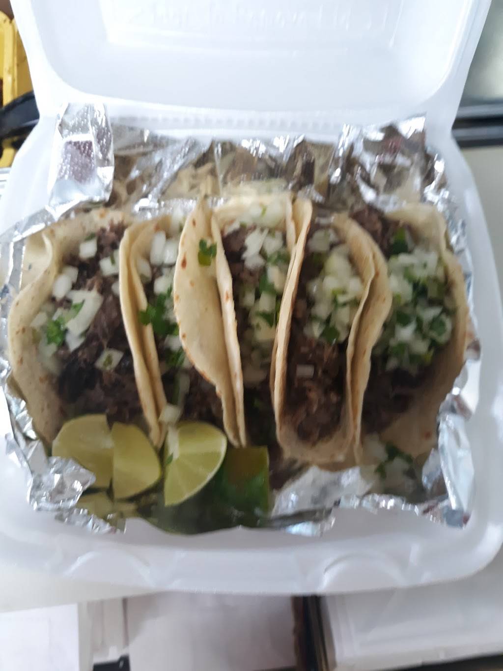 Little Mexico | restaurant | 127 S Gun Barrel Ln, Gun Barrel City, TX 75156, USA | 9038870110 OR +1 903-887-0110
