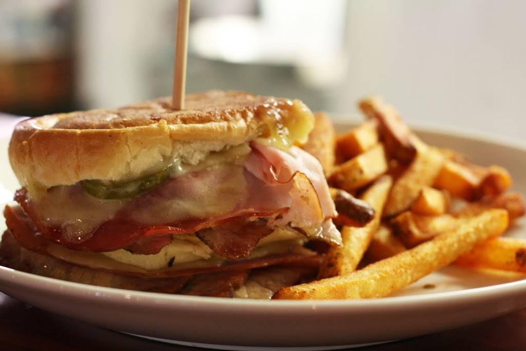 EJs Urban Eatery | restaurant | 1414 W 9th St, Kansas City, MO 64101, USA | 8164918262 OR +1 816-491-8262