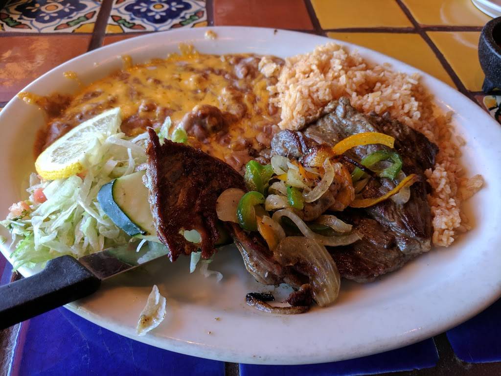 Rio Mirage Cafe y Cantina | restaurant | 12245 W Santa Fe Ln, El Mirage, AZ 85335, USA | 6235837708 OR +1 623-583-7708