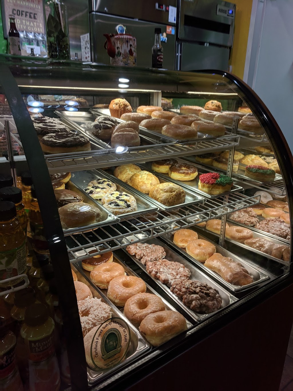 Esmeraldas Café | cafe | 15 15 N Pointe Dr #108, Durham, NC 27705, USA | 9198648007 OR +1 919-864-8007