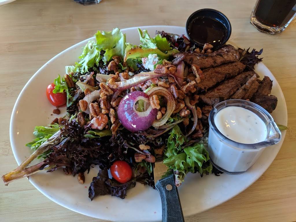 Sharis Cafe and Pies | bakery | 305 SE Chkalov Dr, Vancouver, WA 98683, USA | 3608962728 OR +1 360-896-2728