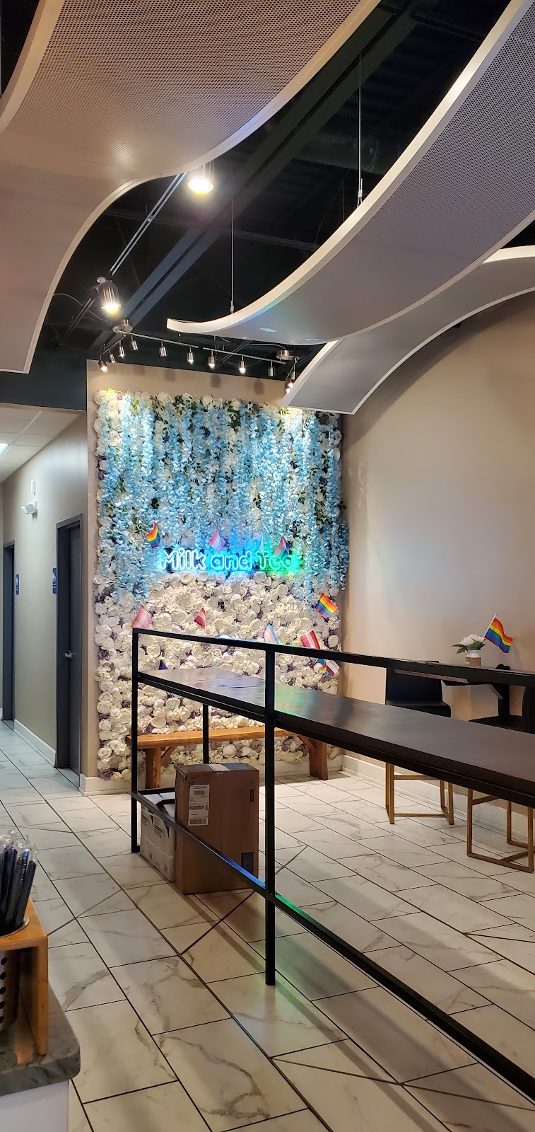 Milk and Tea | cafe | 2312 Delaware Ave, Buffalo, NY 14216, USA | 7169319713 OR +1 716-931-9713