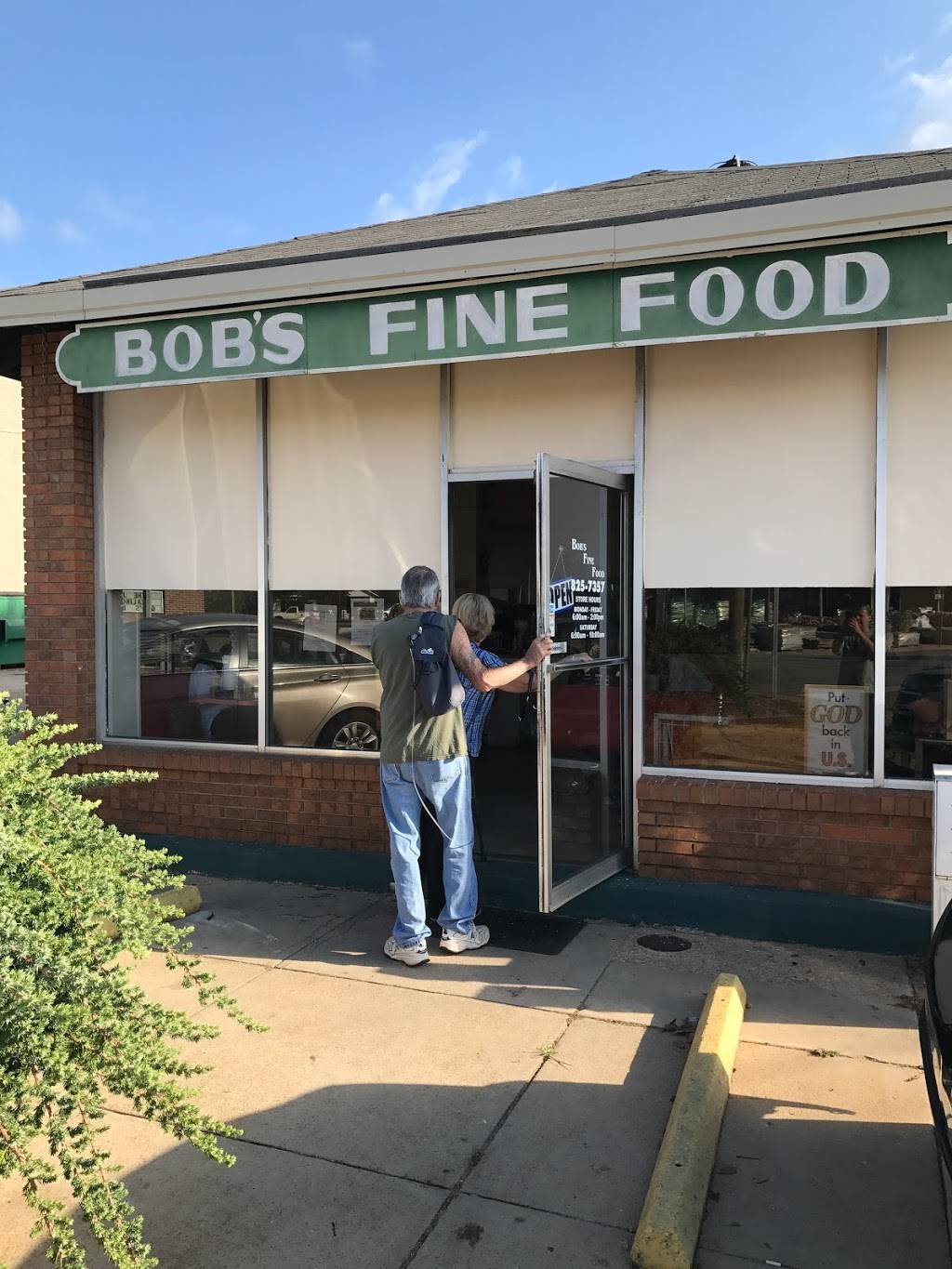 Bobs Fine Food & BBQ | restaurant | 306 N Broadnax St #1307, Dadeville, AL 36853, USA | 2563071824 OR +1 256-307-1824