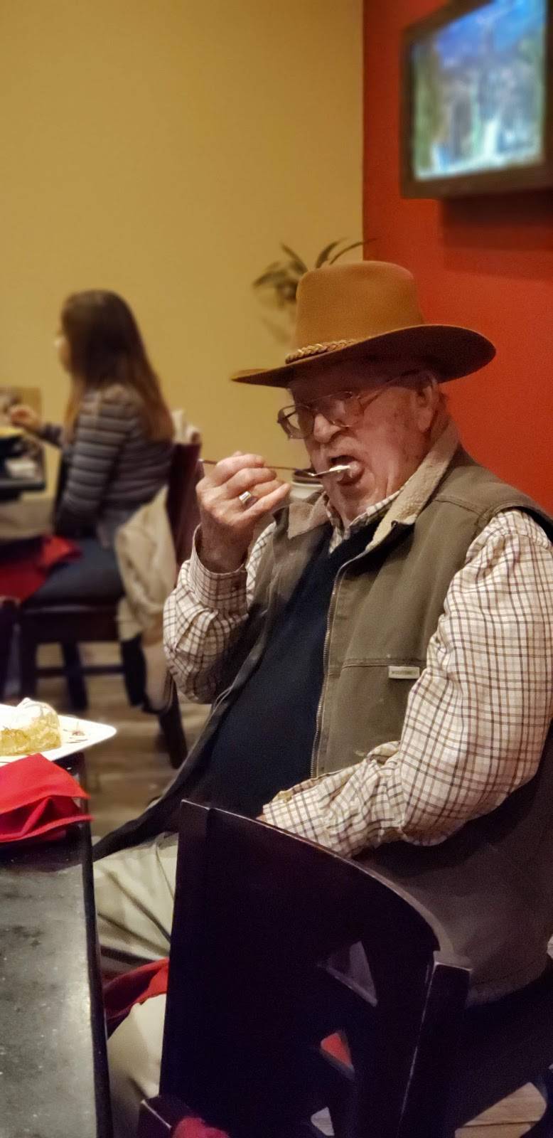Paradise Sushi and Hibachi | restaurant | 4100 Montgomery Dr, Santa Rosa, CA 95405, USA | 7075399188 OR +1 707-539-9188